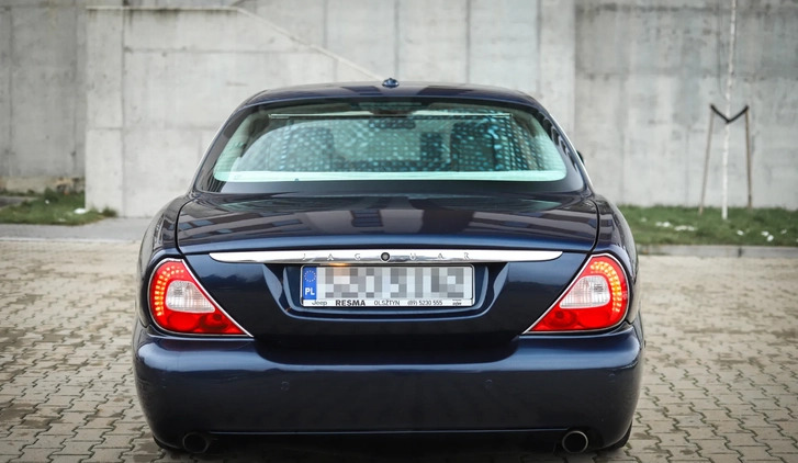 Jaguar XJ cena 55000 przebieg: 140000, rok produkcji 2008 z Gdynia małe 497